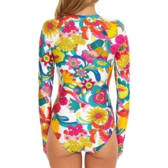 NWT Trina Turk Standard Fontaine Paddle/onepiece/rashguard/board swimming suit - Picture 2 of 8